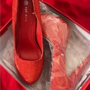 TOP Moda Red Glitter Pointed-Toe Pumps